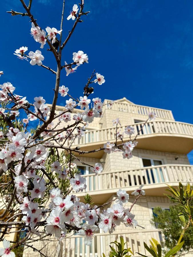 Hotel Villa Dzamonja Bol Zewnętrze zdjęcie