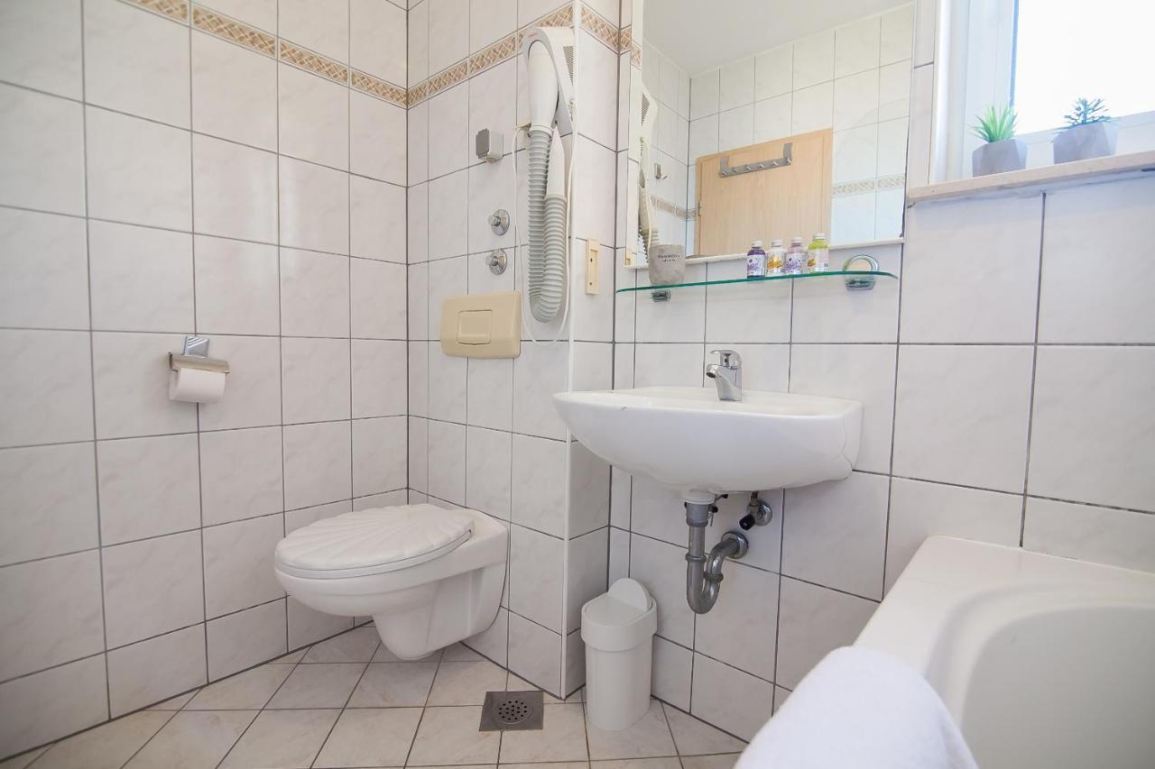Hotel Villa Dzamonja Bol Zewnętrze zdjęcie