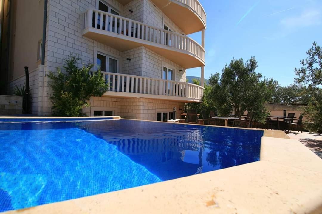 Hotel Villa Dzamonja Bol Zewnętrze zdjęcie